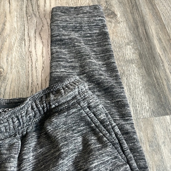 Joe’s Jeans Charcoal Grey Fleece Lined Joggers, youth size medium 10/12 - Picture 4 of 9